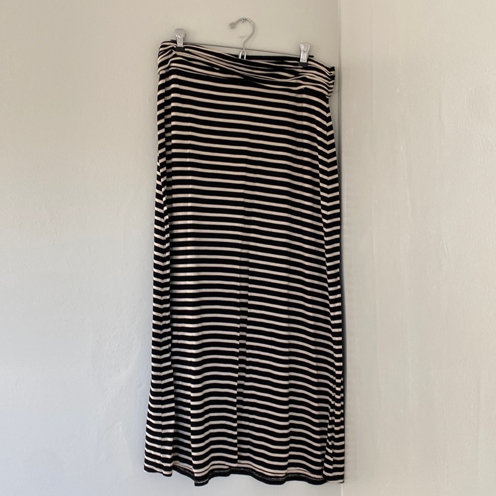 Striped maxi skirt